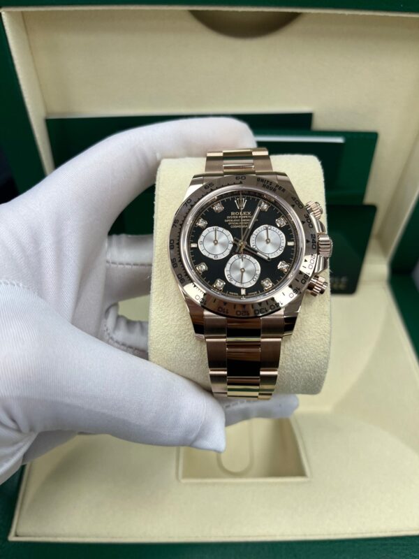 Rolex Daytona Everose Gold Black And Sundust Diamond Dial Oyster Bracelet 126505 - Image 2