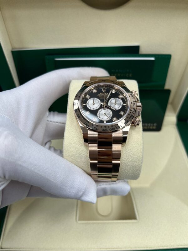 Rolex Daytona Everose Gold Black And Sundust Diamond Dial Oyster Bracelet 126505 - Image 10
