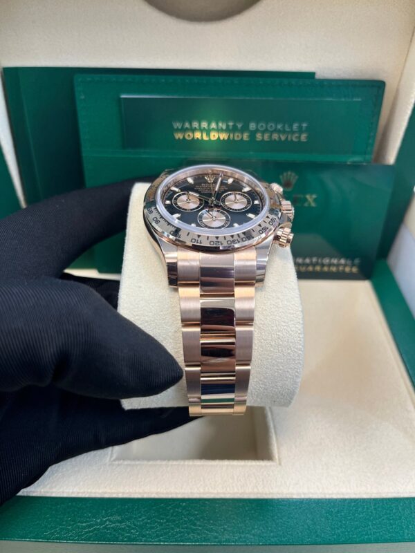 Rolex Daytona Everose Gold Cosmograph/ Black Index Dial (Ref# 116505) - Image 2
