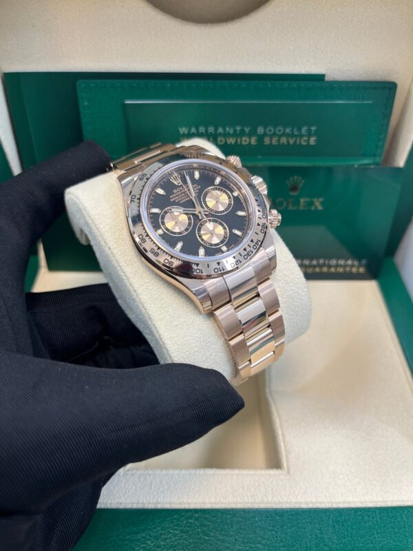 Rolex Daytona Everose Gold Cosmograph/ Black Index Dial (Ref# 116505) - Image 3