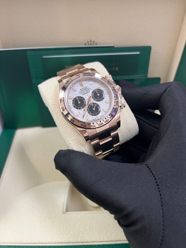 Rolex Daytona Rose Gold Cosmograph Daytona 40 Watch - Meteorite and Black Dial-Oyster Bracelet 116505 - Image 3