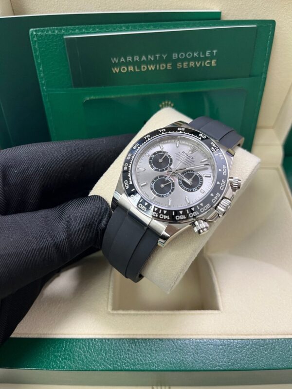 Rolex Daytona White Gold Cosmograph Daytona Silver And Black Index Dial - Oysterflex Strap 126519LN - Image 10