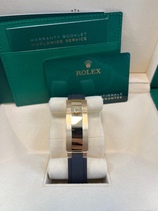 Rolex Daytona Yellow Gold Daytona Tiffany Dial on Oysterflex New 2025 Release Reference 126518 - Image 7