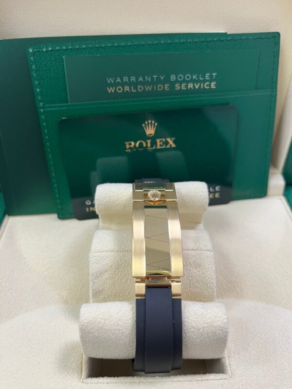 Rolex Daytona Yellow Gold Golden And Black Index Dial Oysterflex Strap 126518ln - Image 5