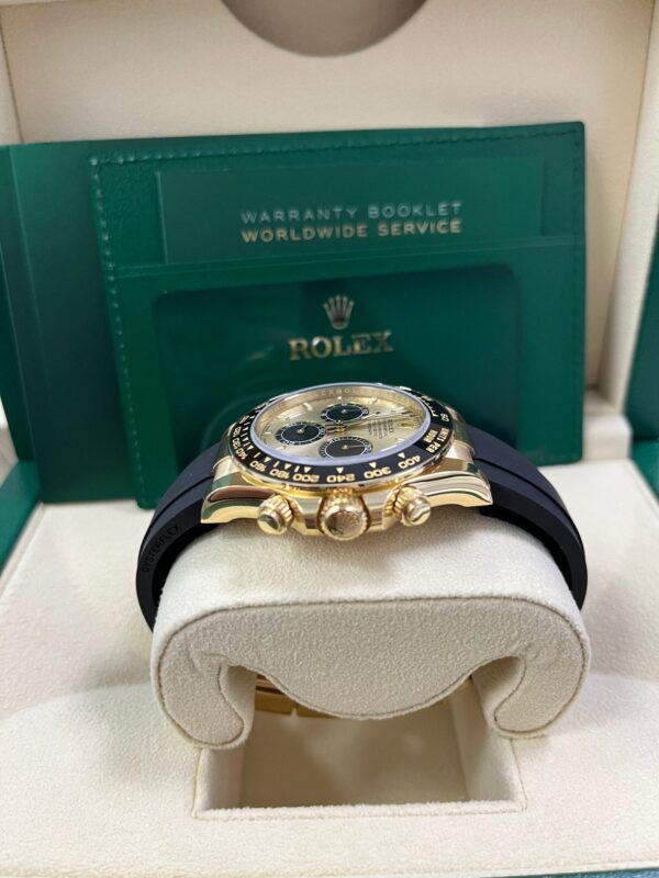 Rolex Daytona Yellow Gold Golden And Black Index Dial Oysterflex Strap 126518ln - Image 7