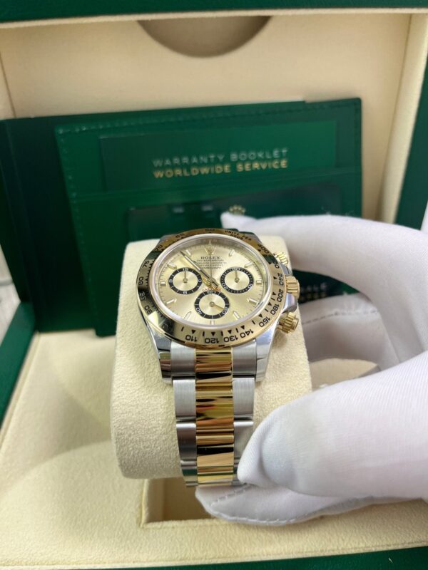 Rolex Daytona Yellow Rolesor Cosmograph Daytona Golden Index Dial Oyster Bracelet 126503 - Image 9