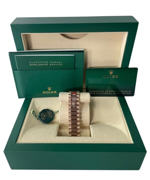 Rolex Everose Gold Day-Date 36 Watch - Fluted Bezel - Brown Ombre´ Diamond Dial - President Bracelet (Ref# 128235) - Image 3