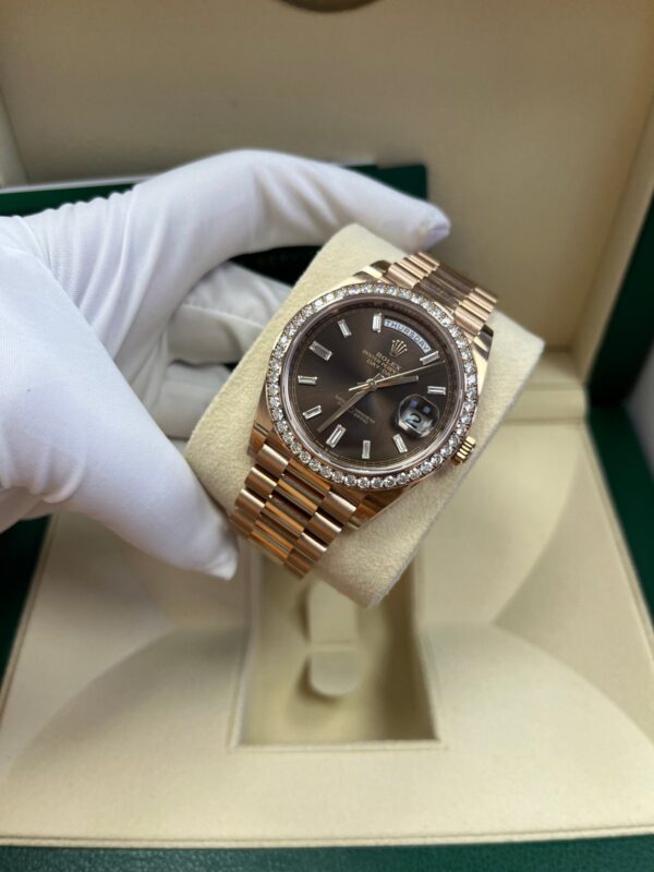Rolex Everose Gold Day-Date 40 Watch - Everose Gold Bezel - Chocolate Baguette Diamond Dial - President Bracelet (REF#228345RBR) - Image 18