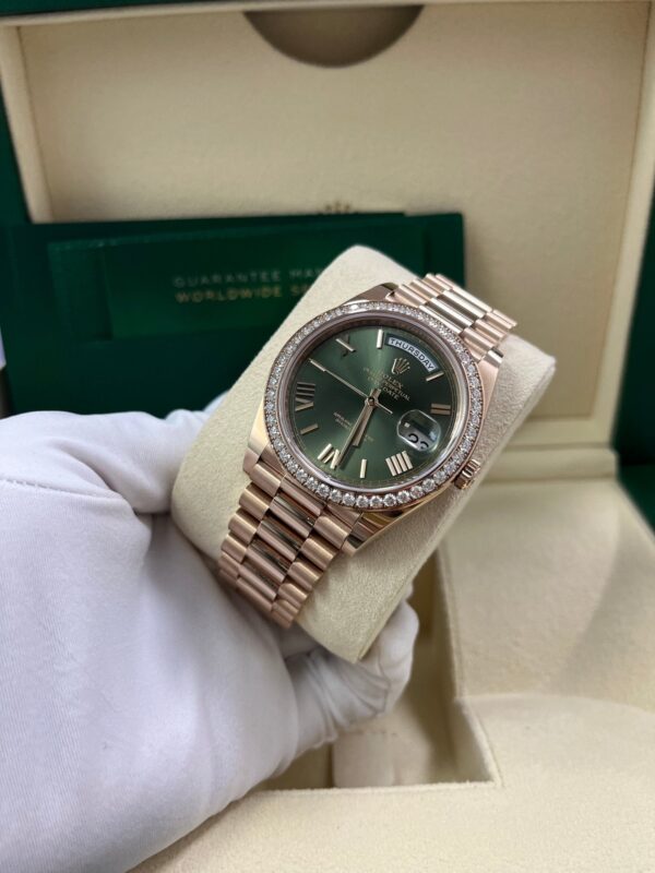 Rolex Everose Gold Day-Date 40 Watch - Everose Gold Bezel - Olive Green Bevelled Roman Dial - President Bracelet (Ref# 228345RBR) - Image 8