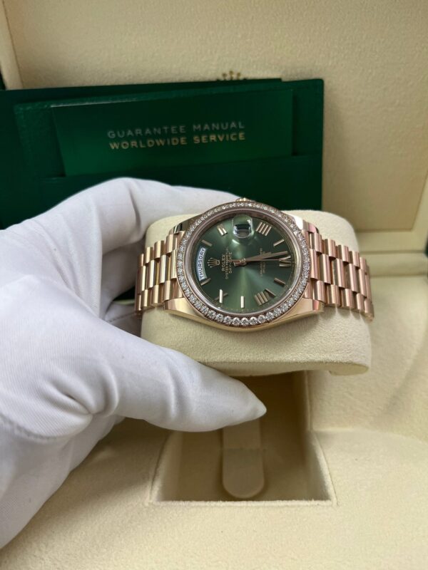 Rolex Everose Gold Day-Date 40 Watch - Everose Gold Bezel - Olive Green Bevelled Roman Dial - President Bracelet (Ref# 228345RBR) - Image 5