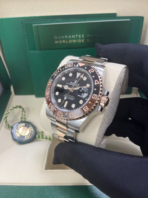 Rolex GMT-Master II Two-Tone Stainless Steel and Rose Gold - "The Rootbeer"- Black and Brown Bezel - Oyster Bracelet (Ref# 126711CHNR) - Image 9