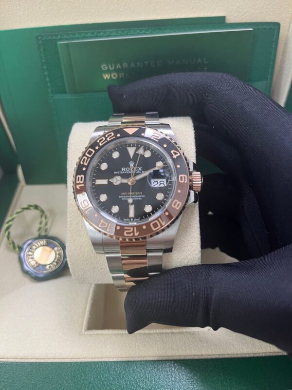 Rolex GMT-Master II Two-Tone Stainless Steel and Rose Gold - "The Rootbeer"- Black and Brown Bezel - Oyster Bracelet (Ref# 126711CHNR) - Image 8