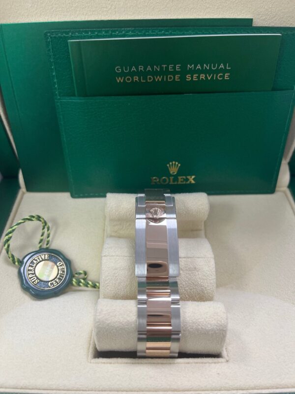 Rolex GMT-Master II Two-Tone Stainless Steel and Rose Gold - "The Rootbeer"- Black and Brown Bezel - Oyster Bracelet (Ref# 126711CHNR) - Image 7