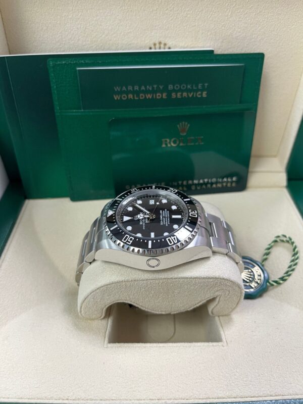 Rolex Sea-dweller Deepsea Black Dial Oyster Bracelet 136660 - Image 4