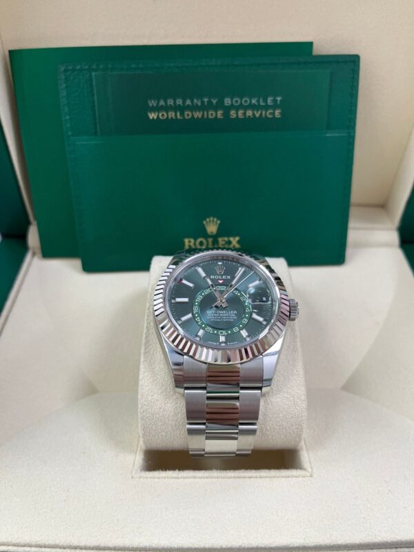 Rolex Sky-Dweller 42 mm Oystersteel and White Gold Green Dial Sky Dweller 336934 - Image 8