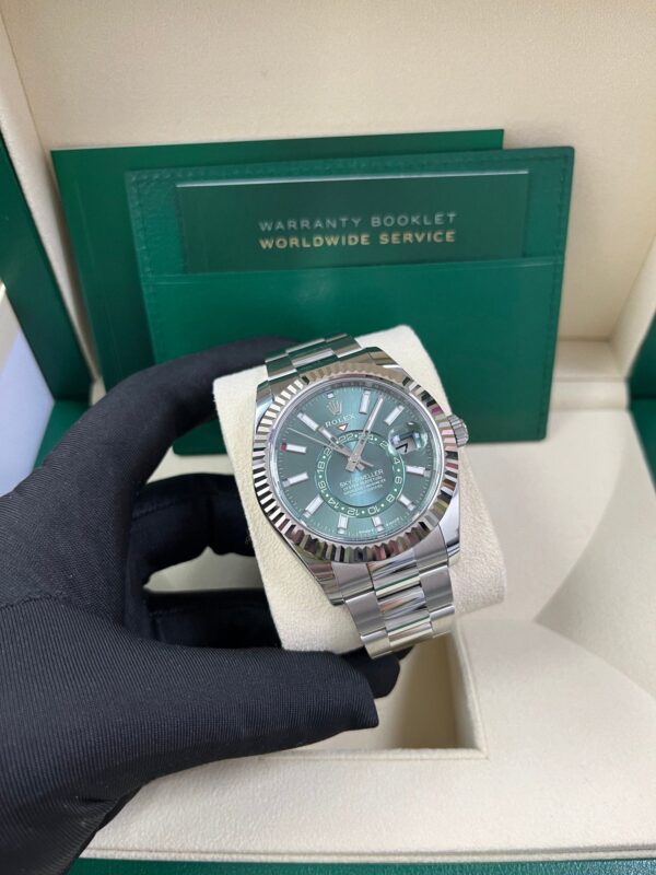 Rolex Sky-Dweller 42 mm Oystersteel and White Gold Green Dial Sky Dweller 336934 - Image 12