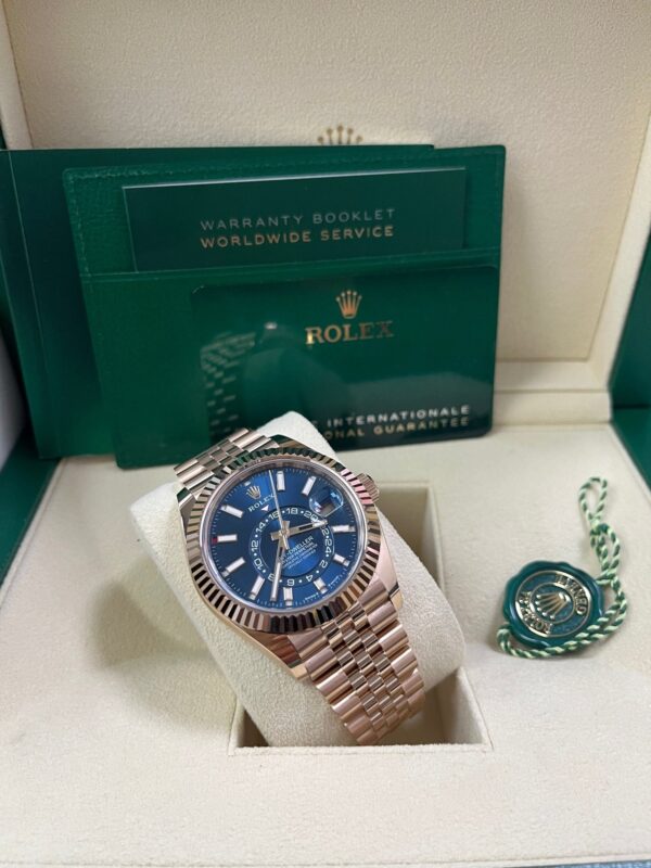 Rolex Sky-Dweller 42mm Blue Dial Rose Gold Jubilee Bracelet 336935 - Image 4