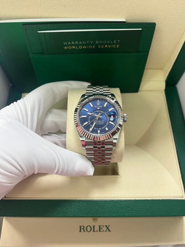 Rolex Sky-Dweller Blue Index Dial Jubilee Bracelet 336934 - Image 3