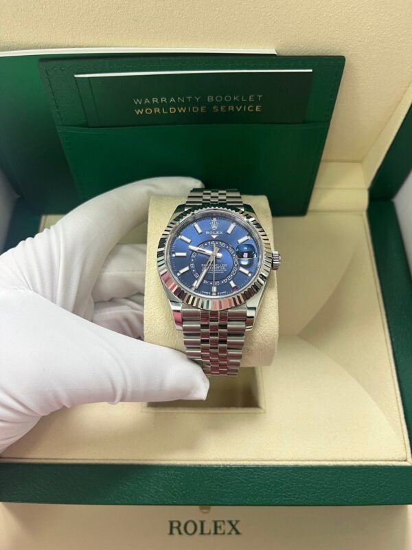 Rolex Sky-Dweller Blue Index Dial Jubilee Bracelet 336934 - Image 10