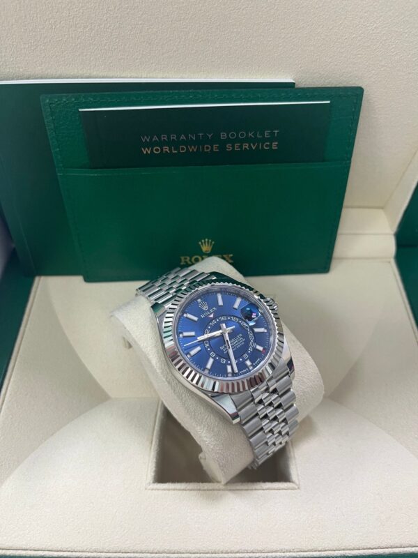 Rolex Sky-Dweller Blue Index Dial Jubilee Bracelet 336934 - Image 6