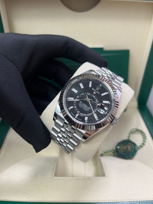 Rolex Sky-Dweller Fluted Bezel Black Index Dial Jubilee Bracelet 336934 - Image 4