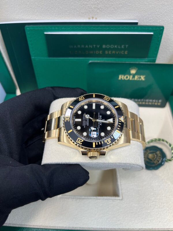 Rolex Submariner Date Certified Yellow Gold Black Dial 116618ln - Image 3